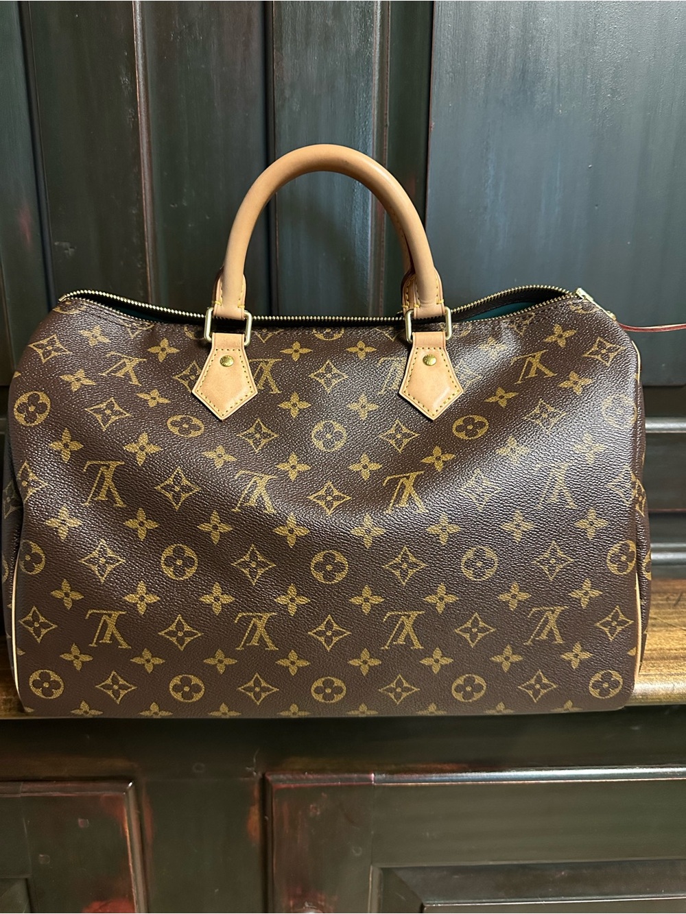 Louis Vuitton Speedy 35